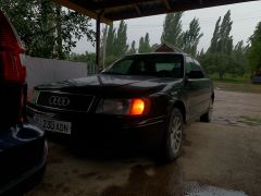 Photo of the vehicle Audi 100