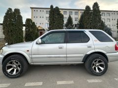 Сүрөт унаа Isuzu Wizard