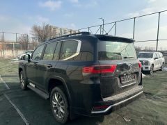 Сүрөт унаа Toyota Land Cruiser