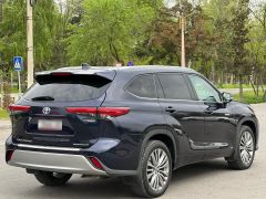 Фото авто Toyota Highlander