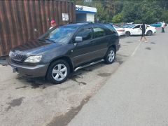 Photo of the vehicle Lexus RX