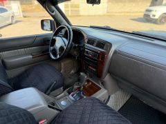 Сүрөт унаа Nissan Patrol