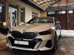 Сүрөт унаа BMW i5