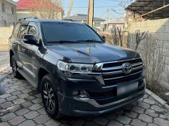 Фото авто Toyota Land Cruiser