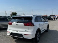 Сүрөт унаа Kia Niro