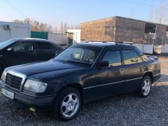 Сүрөт унаа Mercedes-Benz W124