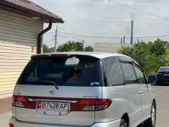 Photo of the vehicle Toyota Estima