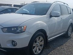 Photo of the vehicle Mitsubishi Outlander