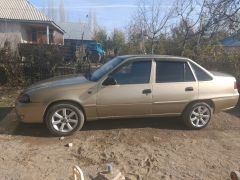 Сүрөт унаа Daewoo Nexia