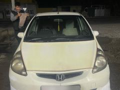 Photo of the vehicle Honda Fit