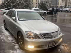 Фото авто Toyota Crown