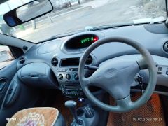 Фото авто Toyota Vitz