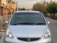 Фото авто Honda Fit