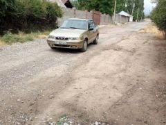 Сүрөт унаа Daewoo Nexia