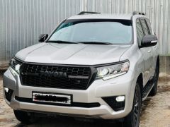 Сүрөт унаа Toyota Land Cruiser Prado