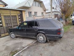 Фото авто Mercedes-Benz W124