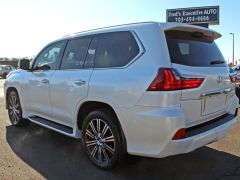 Сүрөт унаа Lexus LX