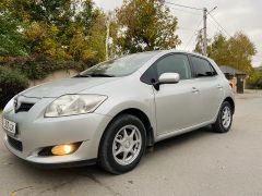 Фото авто Toyota Auris