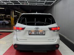 Сүрөт унаа Toyota Highlander