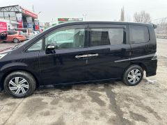 Фото авто Honda Stepwgn