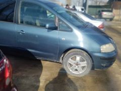 Сүрөт унаа Volkswagen Sharan