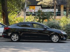 Сүрөт унаа Hyundai Elantra