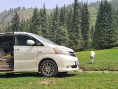 Photo of the vehicle Toyota Alphard