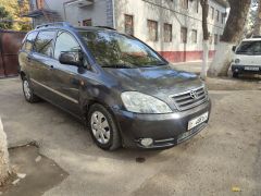 Сүрөт унаа Toyota Avensis Verso