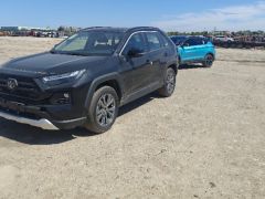 Сүрөт унаа Toyota RAV4