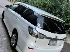 Фото авто Toyota Wish