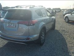 Сүрөт унаа Toyota RAV4