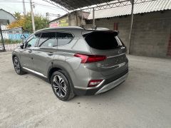 Photo of the vehicle Hyundai Santa Fe