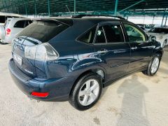 Photo of the vehicle Lexus RX