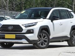 Сүрөт унаа Toyota RAV4