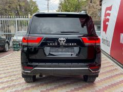 Сүрөт унаа Toyota Land Cruiser