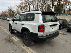 Photo of the vehicle Toyota Land Cruiser Prado