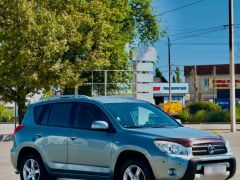 Сүрөт унаа Toyota RAV4