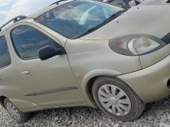 Photo of the vehicle Toyota Yaris Verso