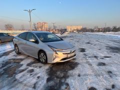 Фото авто Toyota Prius