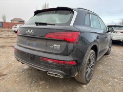 Photo of the vehicle Audi Q5