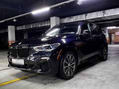 Photo of the vehicle BMW X5