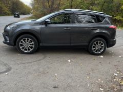 Photo of the vehicle Toyota RAV4