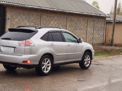 Photo of the vehicle Lexus RX