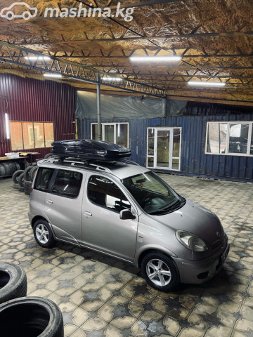 Toyota Yaris Verso