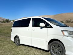 Фото авто Toyota Alphard