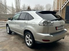 Photo of the vehicle Lexus RX