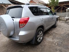 Сүрөт унаа Toyota RAV4