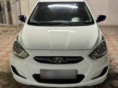 Photo of the vehicle Hyundai Accent