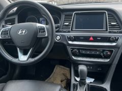 Photo of the vehicle Hyundai Sonata