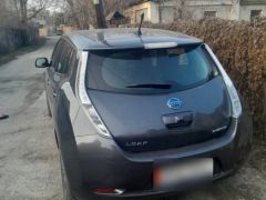 Сүрөт унаа Nissan Leaf